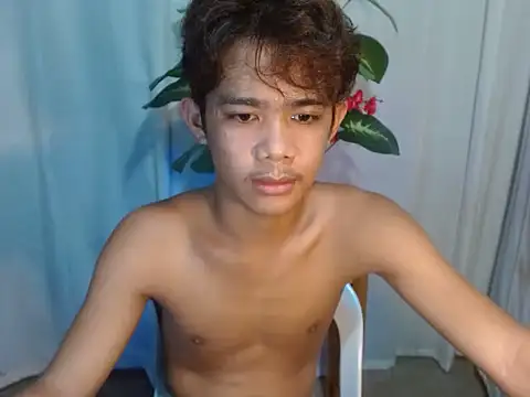 Snapshot of boynextdoorjosh chatting on 07-12-26, 11:45 boynextdoorjosh online show from 07-12-26, 11:45