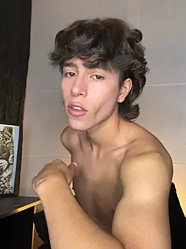 Evan Barret online show from 03-12-26, 06:58