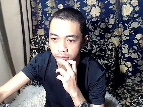  taeyong online show from 03-12-26, 07:58