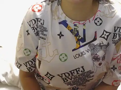 spicy Zara online show from 07-13-26, 03:31