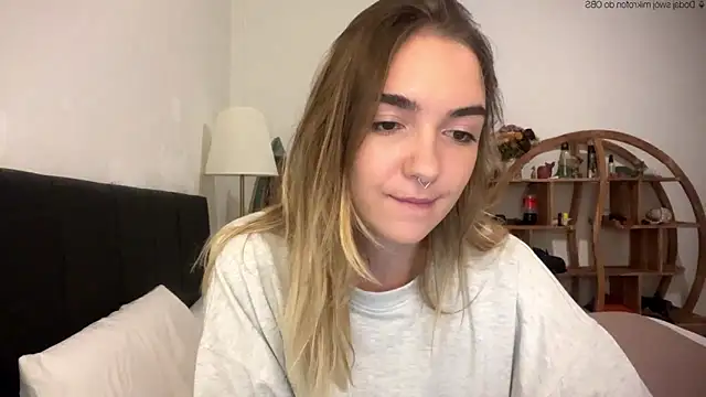 RoxyWet online show from 05-08-26, 12:32