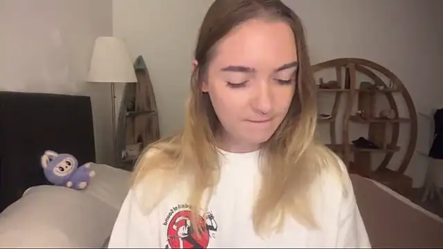 RoxyWet online show from 06-11-26, 12:47