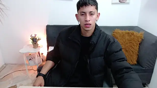 Kei 23 online show from 04-24-26, 11:56