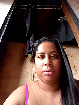 gatinha20257 online show from 04-28-26, 12:10