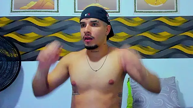 Leon Hotx online show from 03-17-26, 11:57