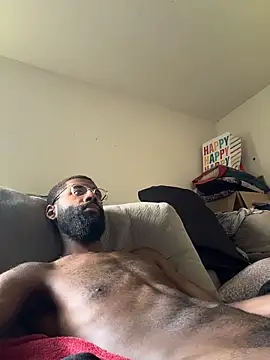 Snapshot of Papi_k2000 chatting on 04-13-26, 02:44 Papi k2000 online show from 04-13-26, 02:44