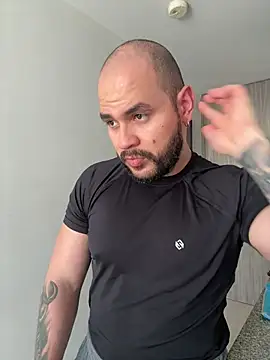 Axel Dominus online show from 03-26-26, 06:57