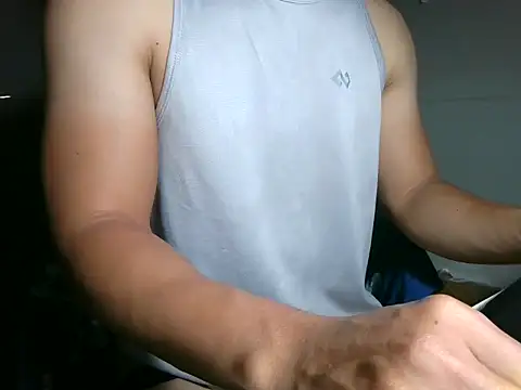 ZhangQing95 online show from 03-20-26, 03:28