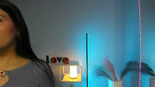 Rachel Wren online show from 07-16-26, 07:53