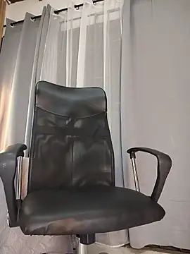 Oliver bigblack cock online show from 05-23-26, 07:07