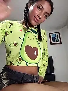 KattyBerryX online show from 05-07-26, 12:05