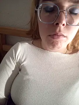 kitsuneniki online show from 03-17-26, 07:28