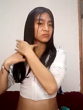 KarolaMendez online show from 03-28-26, 05:01