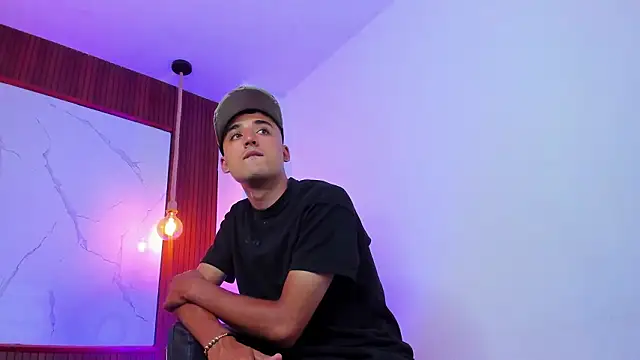 Hadrian Torres online show from 03-12-26, 03:07