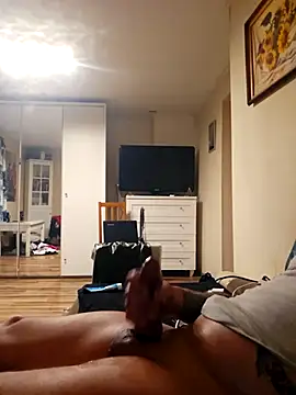 Snapshot of Czarnykonik7111 chatting on 04-21-26, 01:53 Czarnykonik7111 online show from 04-21-26, 01:53