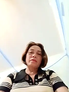 Snapshot of Lyly22x chatting on 03-29-26, 09:59 Lyly22x online show from 03-29-26, 09:59