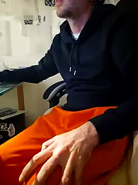 dufatcock online show from 04-25-26, 03:53