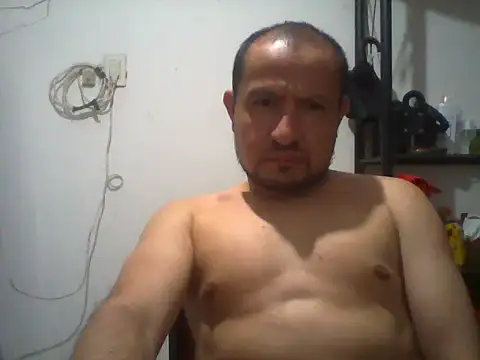 Snapshot of jhdiaz703 chatting on 04-17-26, 10:13 jhdiaz703 online show from 04-17-26, 10:13