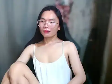 small 13 online show from 08-07-26, 05:04