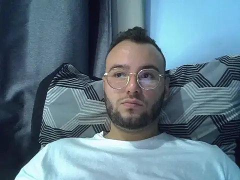 piazaocwb23 online show from 04-21-26, 02:51