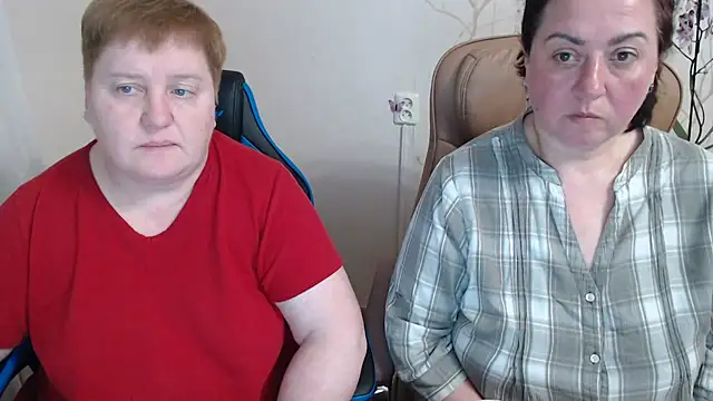 Lindy-Jeanie online show from 04-21-26, 06:01