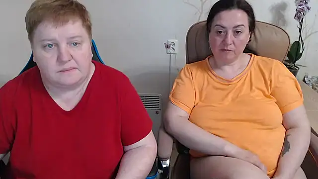 Snapshot of Lindy-Jeanie chatting on 04-30-26, 08:57 Lindy-Jeanie online show from 04-30-26, 08:57