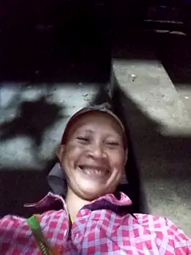 Heli pusy online show from 05-12-26, 12:57