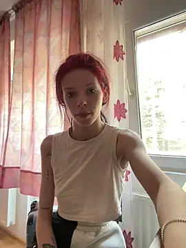 Snapshot of DeeaFoxy chatting on 03-15-26, 02:45 DeeaFoxy online show from 03-15-26, 02:45