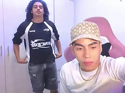 Lucky-Couple online show from 03-13-26, 12:34