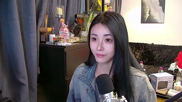 XiaoYuBao- online show from 03-13-26, 07:48