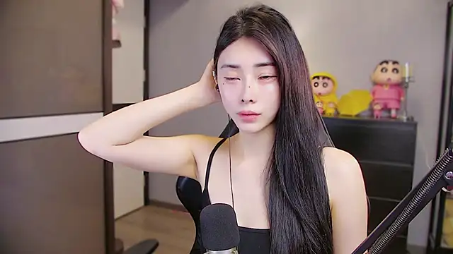 XiaoYuBao- online show from 05-16-26, 07:45