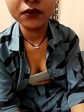 ritika gupta02 online show from 04-27-26, 06:50