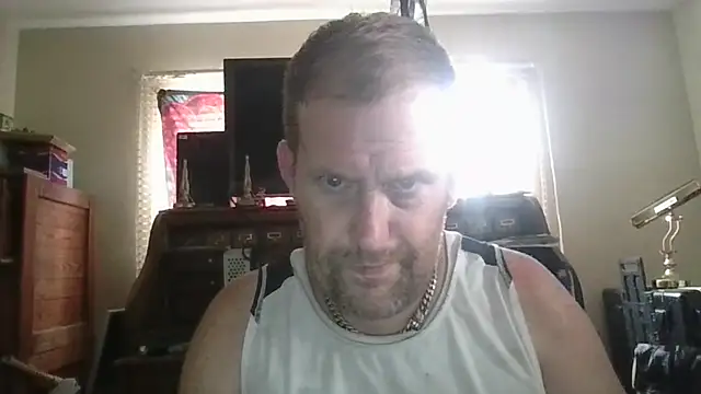 Snapshot of strokingjoe14585 chatting on 06-08-26, 09:59 strokingjoe14585 online show from 06-08-26, 09:59