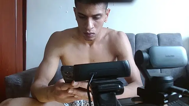 sornero777111 online show from 04-29-26, 10:16