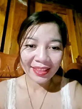 Yiyi102300 online show from 04-13-26, 12:54