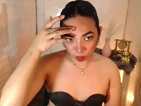 xLinda Walkerx online show from 04-23-26, 01:24