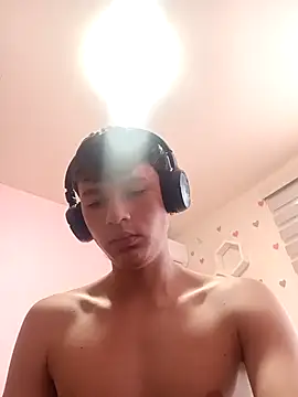 Snapshot of fercho_steel_twink chatting on 03-31-26, 05:24 fercho steel twink online show from 03-31-26, 05:24