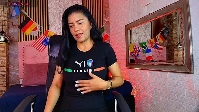 AishaCambell  online show from 06-16-26, 11:24