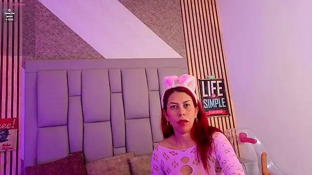  karlaruso online show from 04-27-26, 12:03