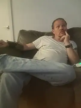 yourMasterisBored online show from 03-26-26, 01:17