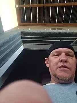 yourMasterisBored online show from 04-28-26, 03:17