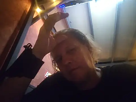 Snapshot of yourMasterisBored chatting on 07-20-26, 03:54 yourMasterisBored online show from 07-20-26, 03:54