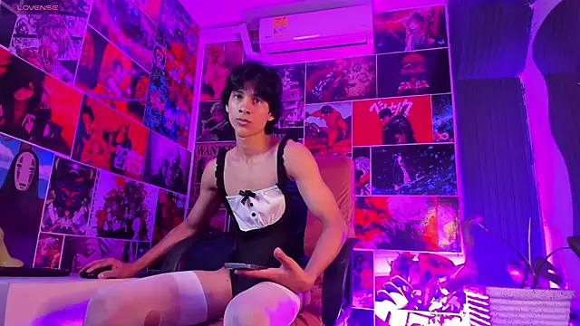 Snapshot of Cheys_Mast chatting on 05-02-26, 03:28 Cheys Mast online show from 05-02-26, 03:28