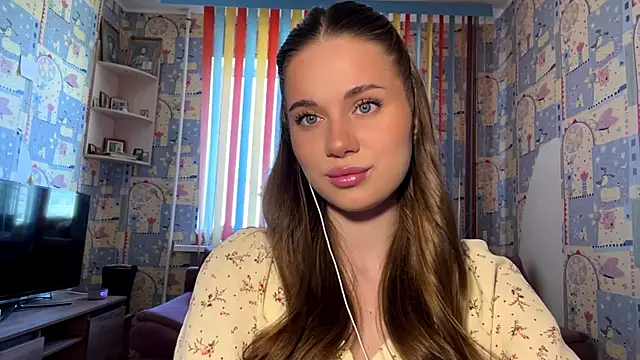 Snapshot of Miss_Blessnyth chatting on 05-18-26, 06:08 Miss Blessnyth online show from 05-18-26, 06:08