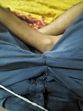 Snapshot of Flirtymayuu chatting on 03-15-26, 05:30 Flirtymayuu online show from 03-15-26, 05:30