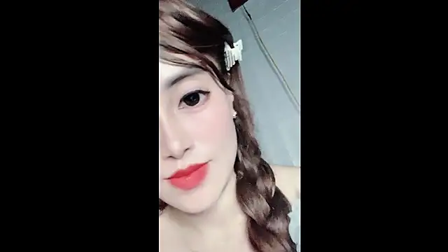 Snapshot of Mi-Cherry chatting on 03-21-26, 08:19 Mi-Cherry online show from 03-21-26, 08:19