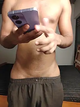 Snapshot of Iam_daku47 chatting on 07-24-26, 08:40 Iam daku47 online show from 07-24-26, 08:40