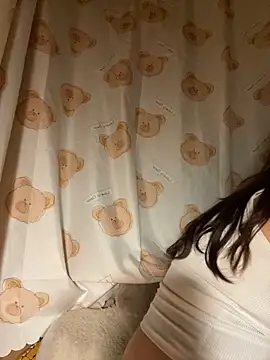 Milik-1022 online show from 04-17-26, 08:56