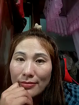 Snapshot of Lucxy-ki6 chatting on 05-29-26, 03:48 Lucxy-ki6 online show from 05-29-26, 03:48