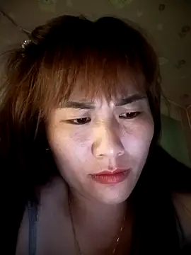 Snapshot of Lucxy-ki6 chatting on 06-11-26, 03:21 Lucxy-ki6 online show from 06-11-26, 03:21